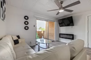 Photo #3: 6706527 Listing