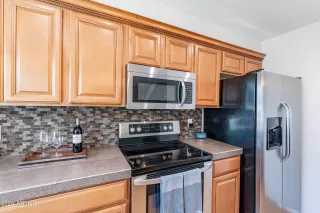 Photo #3: 6707044 Listing 