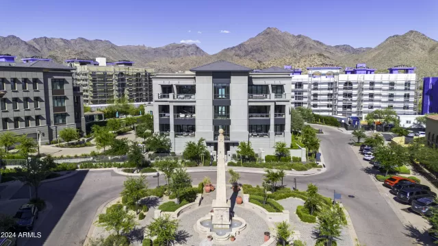 MLS: 6707045 Condo For Sale