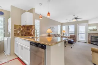 Photo #2: 6707083 Listing 