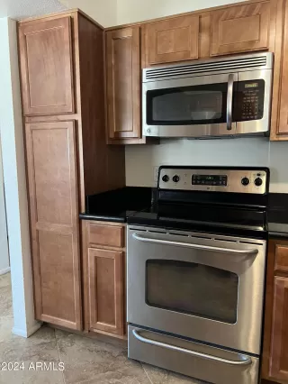 Photo #5: 6707299 Listing 