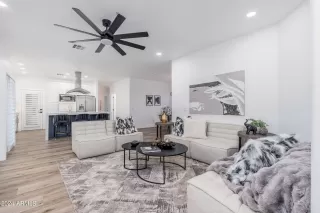 Photo #1: 6707453 Listing