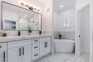 Photo #4: 6707453 Listing