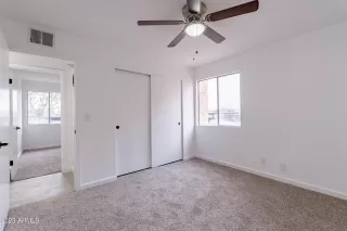 Photo #6: 6707536 Listing