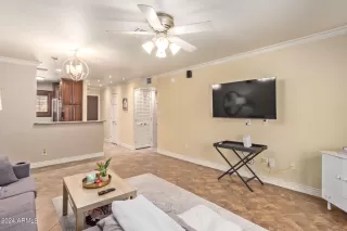 Photo #5: 6707540 Listing 