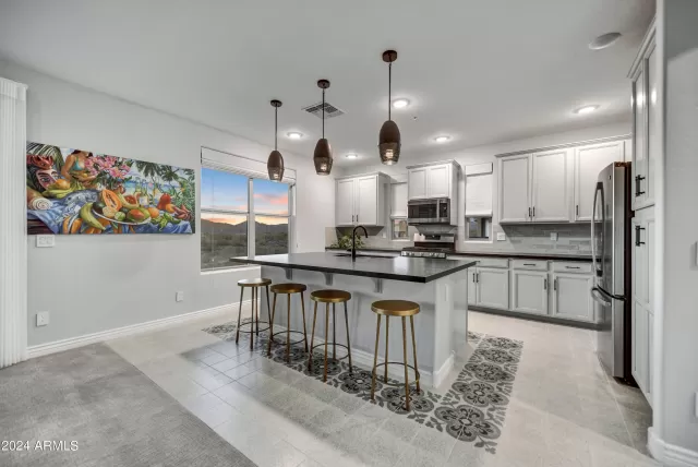 MLS: 6707699 Condo For Sale