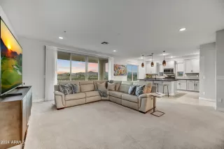 Photo #1: 6707699 Listing