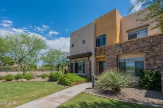 Photo #2: 6707710 Listing