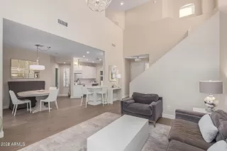 Photo #6: 6707791 Listing 