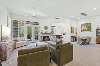 Photo #2: 6708203 Listing