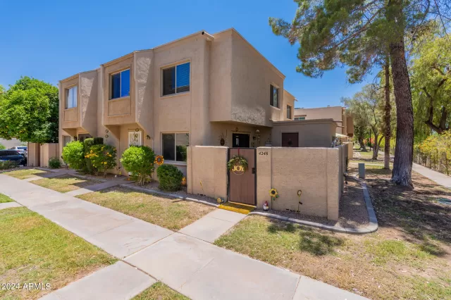 MLS: 6708518 Condo For Sale