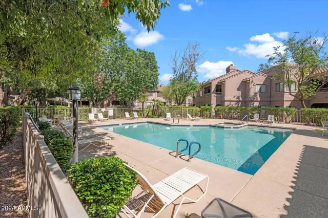 MLS: 6708619 Condo For Sale