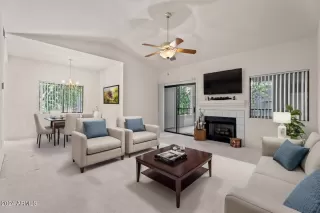 Photo #1: 6708619 Listing