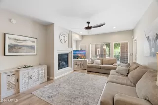 Photo #3: 6708706 Listing 