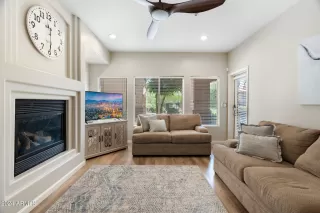 Photo #4: 6708706 Listing 