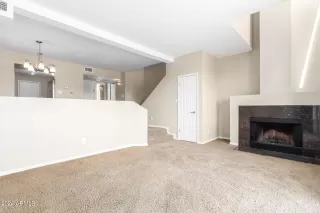 Photo #5: 6708802 Listing 