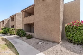 Photo #3: 6708906 Listing