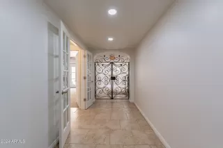 Photo #2: 6709005 Listing