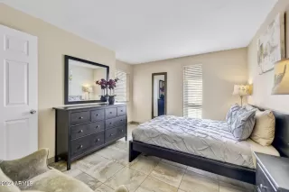 Photo #4: 6709114 Listing