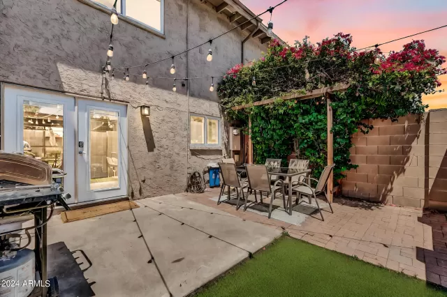 MLS: 6709119 Condo For Sale