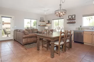 Photo #3: 6709258 Listing 