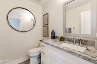 Photo #5: 6709280 Listing 