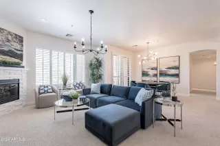 Photo #2: 6709665 Listing