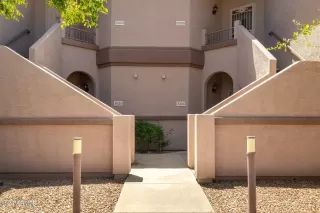 Photo #2: 6709675 Listing