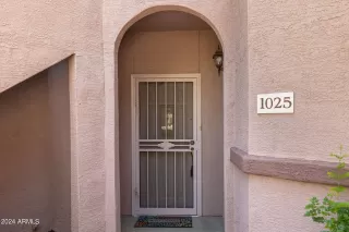 Photo #3: 6709675 Listing