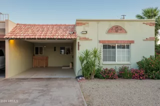 Photo #1: 6709819 Listing