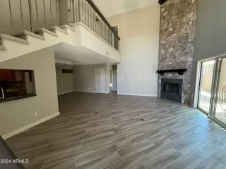 Photo #2: 6710056 Listing 