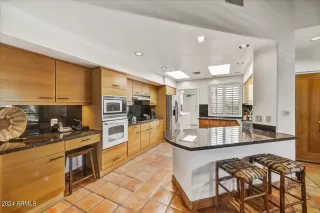 Photo #6: 6710092 Listing