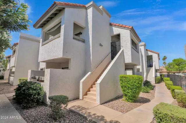 MLS: 6710251 Condo For Sale