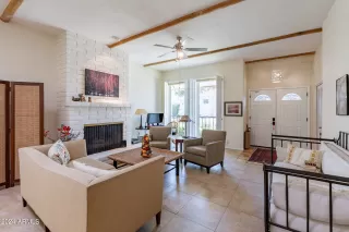 Photo #4: 6710490 Listing 