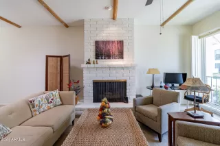 Photo #5: 6710490 Listing 