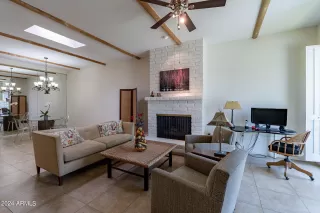 Photo #6: 6710490 Listing 