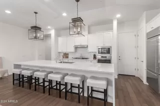 Photo #3: 6710576 Listing 