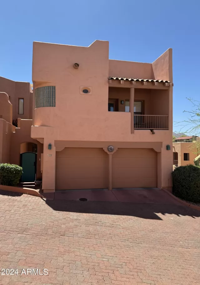 MLS: 6710637 Condo For Sale