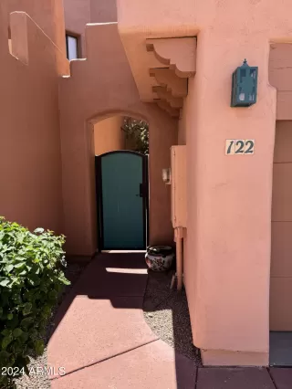 Photo #1: 6710637 Listing