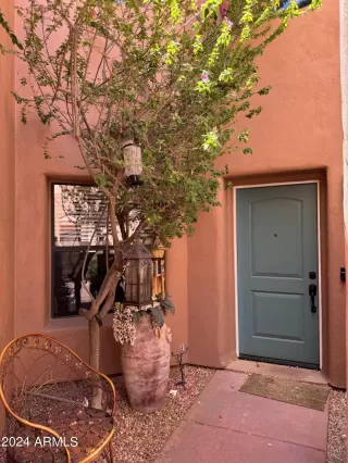 Photo #2: 6710637 Listing