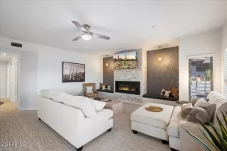 Photo #5: 6710841 Listing 