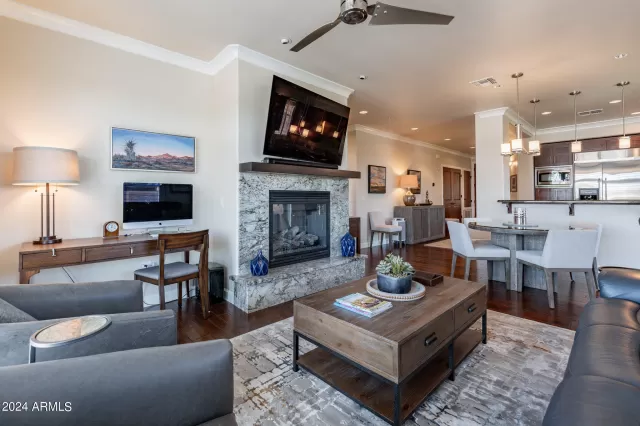 MLS: 6710928 Condo For Sale