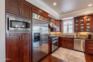 Photo #3: 6710928 Listing