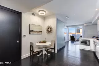 Photo #1: 6711243 Listing