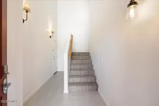 Photo #2: 6711589 Listing