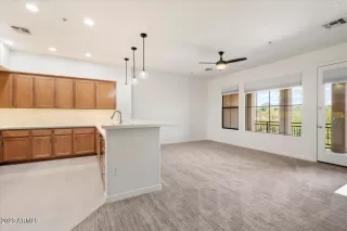 Photo #4: 6711589 Listing