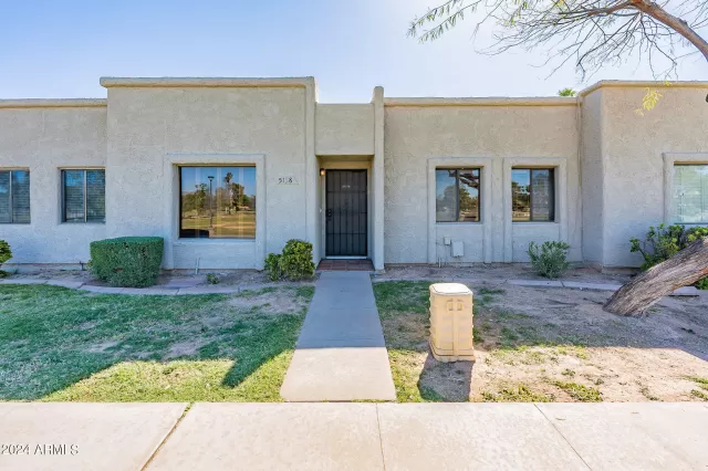 MLS: 6711719 Condo For Sale
