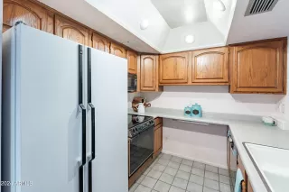 Photo #5: 6711719 Listing 