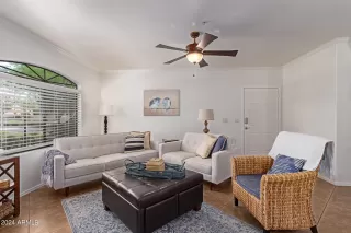 Photo #4: 6711720 Listing 