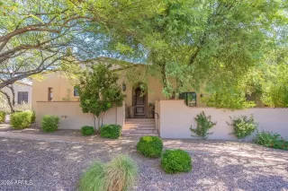 Photo #2: 6711796 Listing 